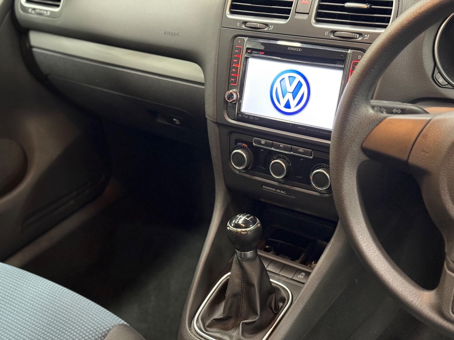 Used Volkswagen Golf 2012 for sale - 77230381: Photo 12