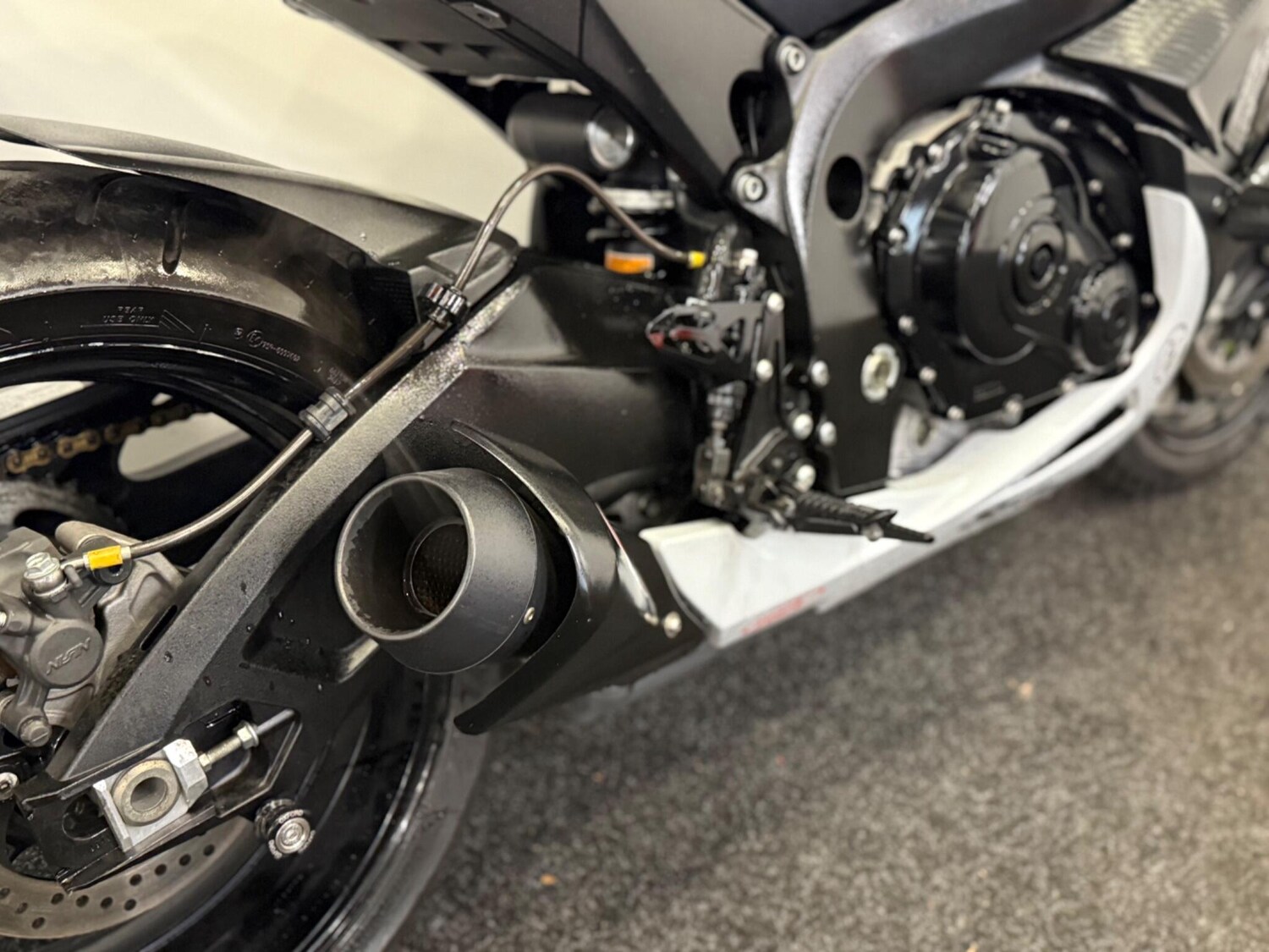 Used Suzuki GSX-R 2015 for sale - 78636383: Photo 13