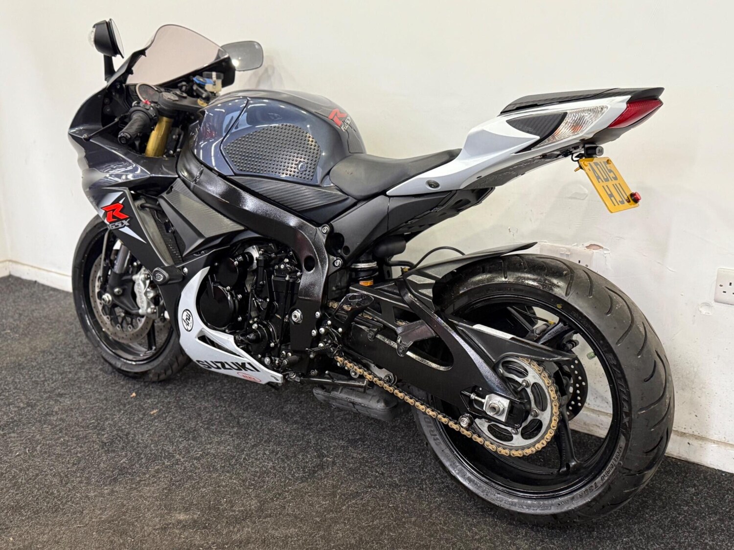 Used Suzuki GSX-R 2015 for sale - 78636383: Photo 3