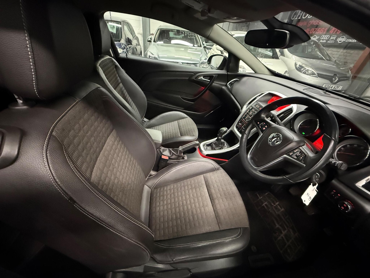 Used Vauxhall Astra GTC 2014 for sale - 77574175: Photo 9