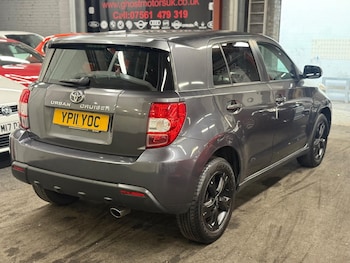 Used Toyota Urban Cruiser 2011 for sale - 79106286: Photo