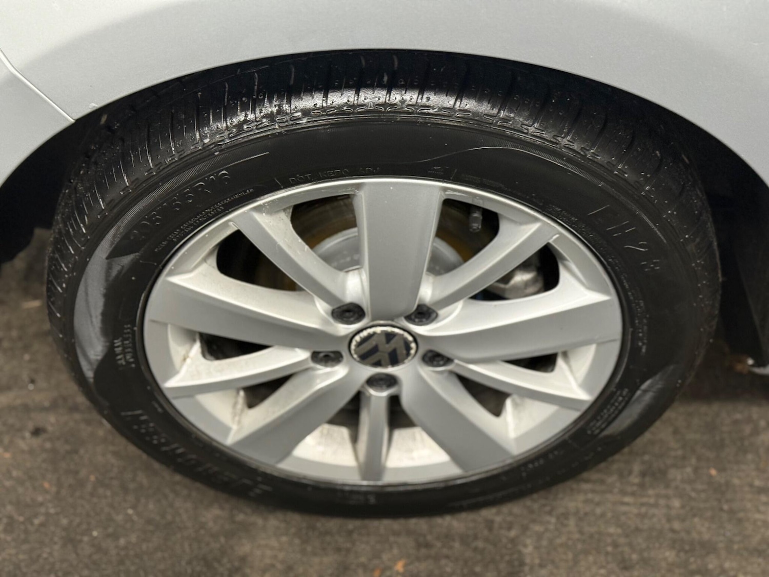 Used Volkswagen Golf 2010 for sale - 77611607: Photo 7