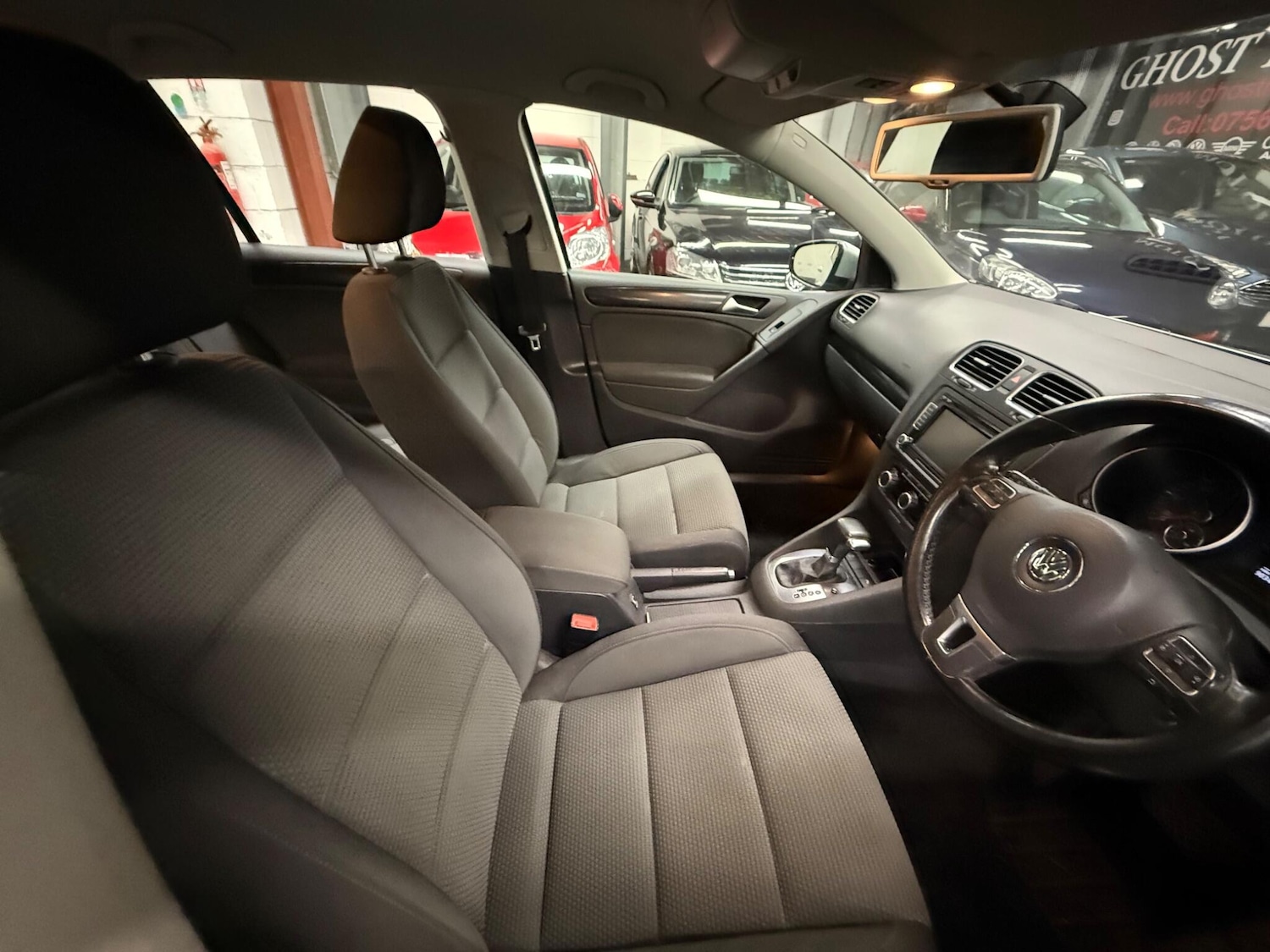 Used Volkswagen Golf 2010 for sale - 77611607: Photo 9