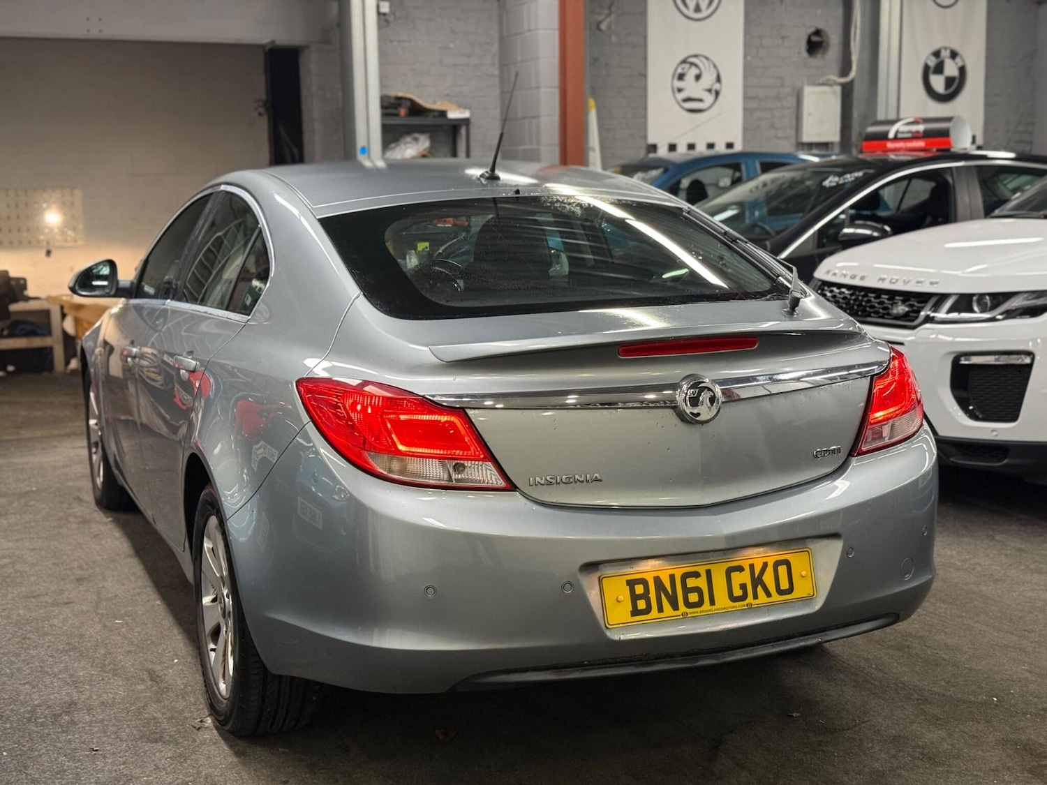 Used Vauxhall Insignia 2011 for sale - 76657353: Photo 6