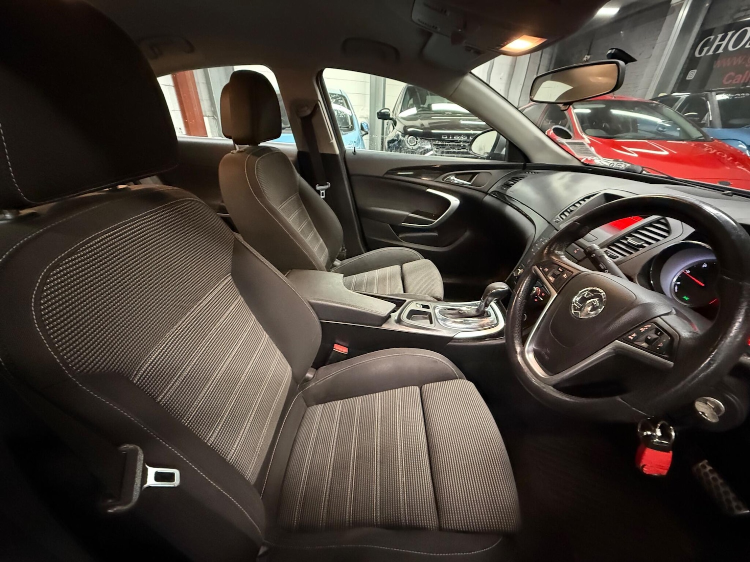 Used Vauxhall Insignia 2011 for sale - 76657353: Photo 9