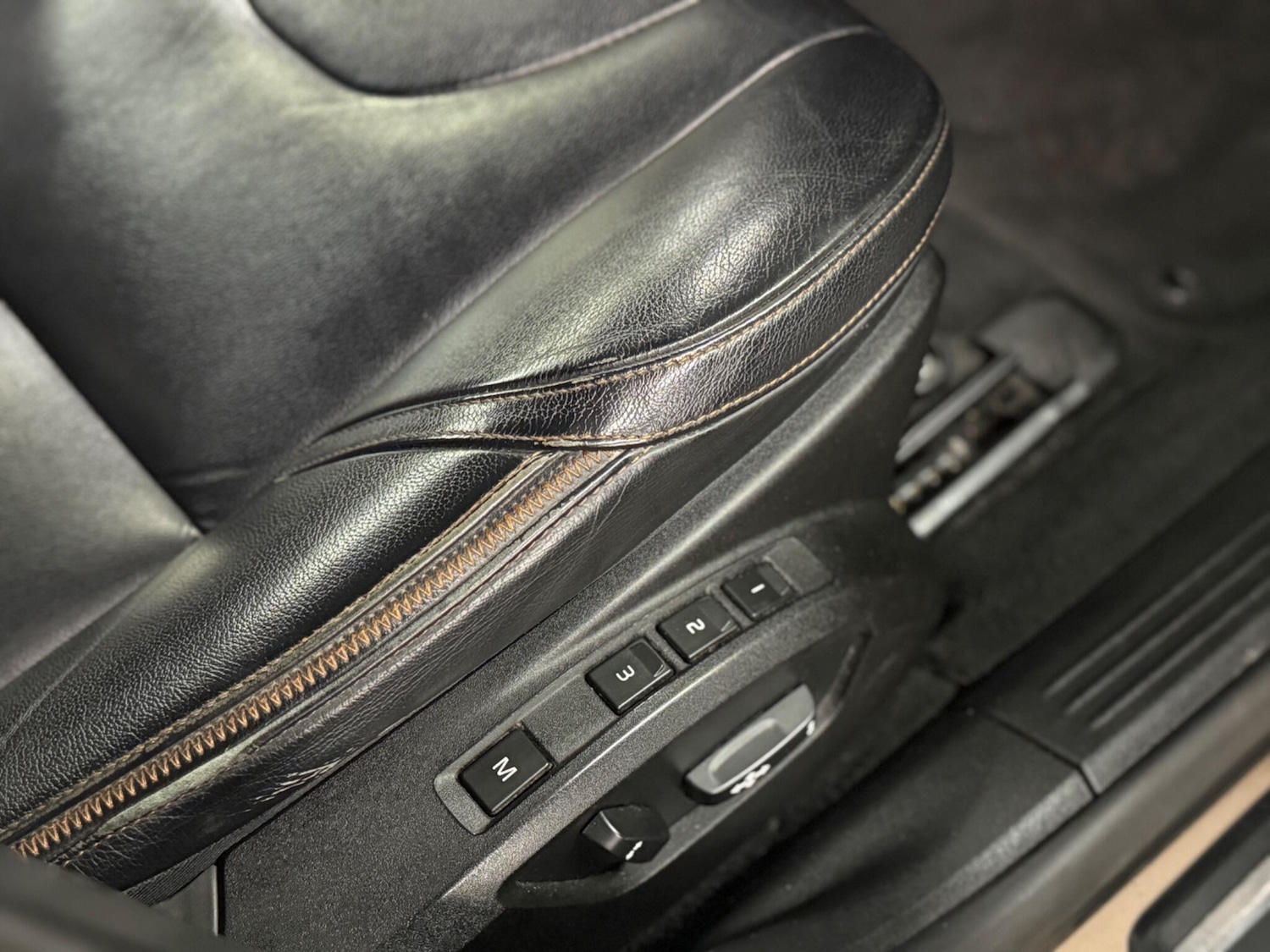 Used Volvo V40 Cross Country for sale - 78116538: Photo 13