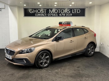 Used Volvo V40 Cross Country 2014 for sale - 78116538: Photo