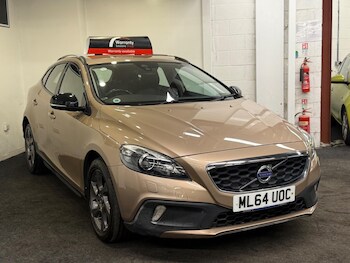 Used Volvo V40 Cross Country 2014 for sale - 78116538: Photo