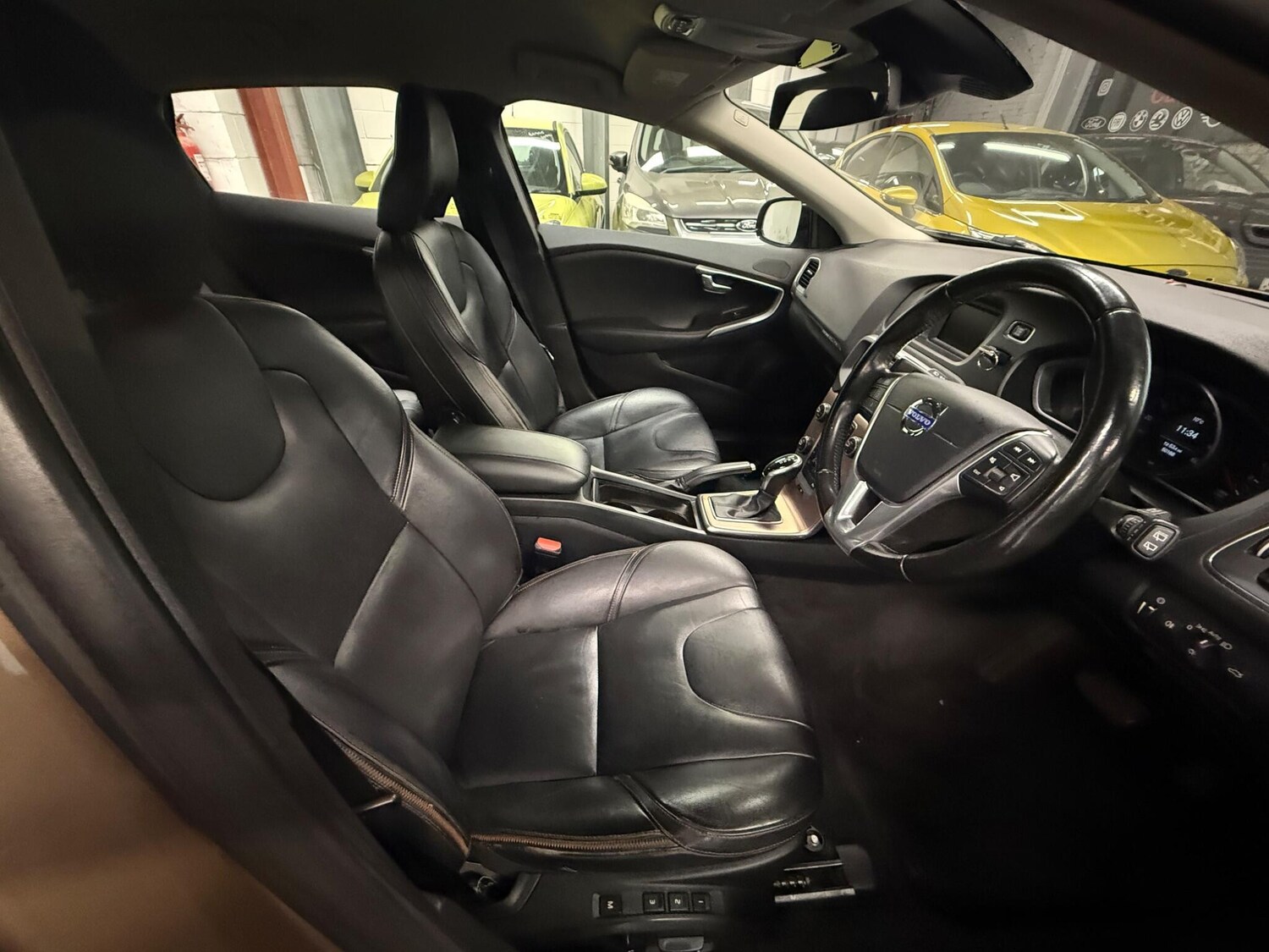 Used Volvo V40 Cross Country for sale - 78116538: Photo 9