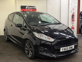 Used Ford Fiesta 2015 for sale - 76239447: Photo