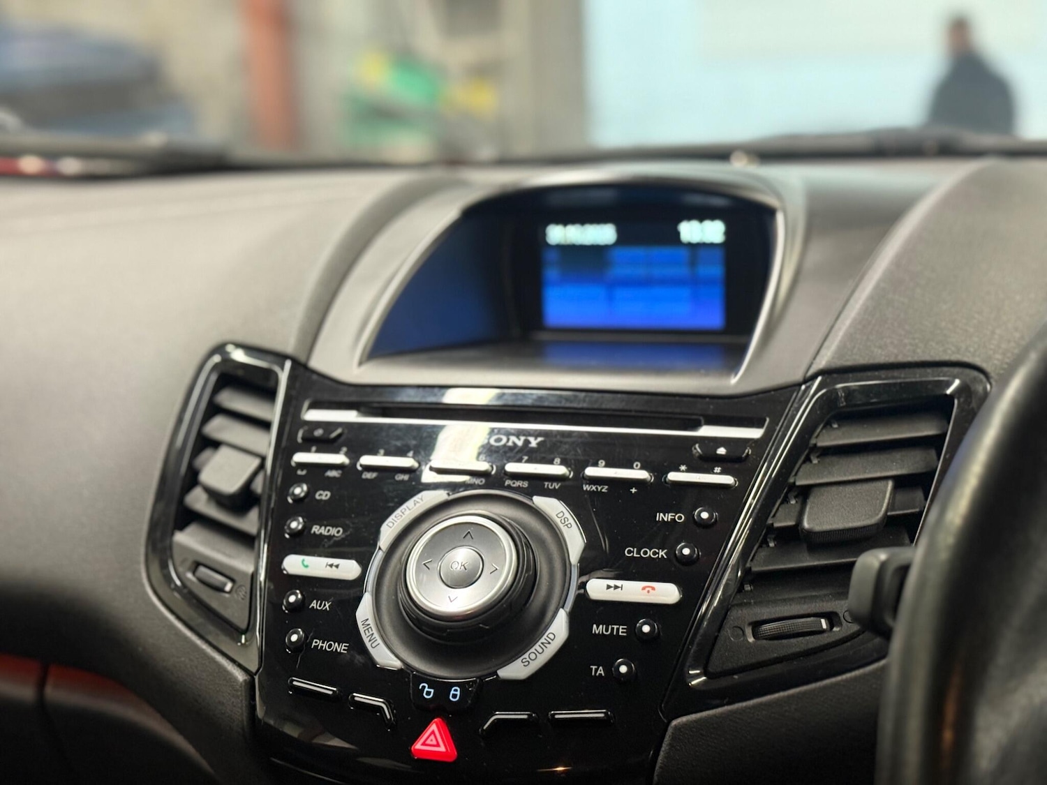 Used Ford Fiesta 2013 for sale - 76433000: Photo 11