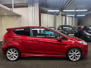 Used Ford Fiesta 2016 for sale - 76771743: Photo