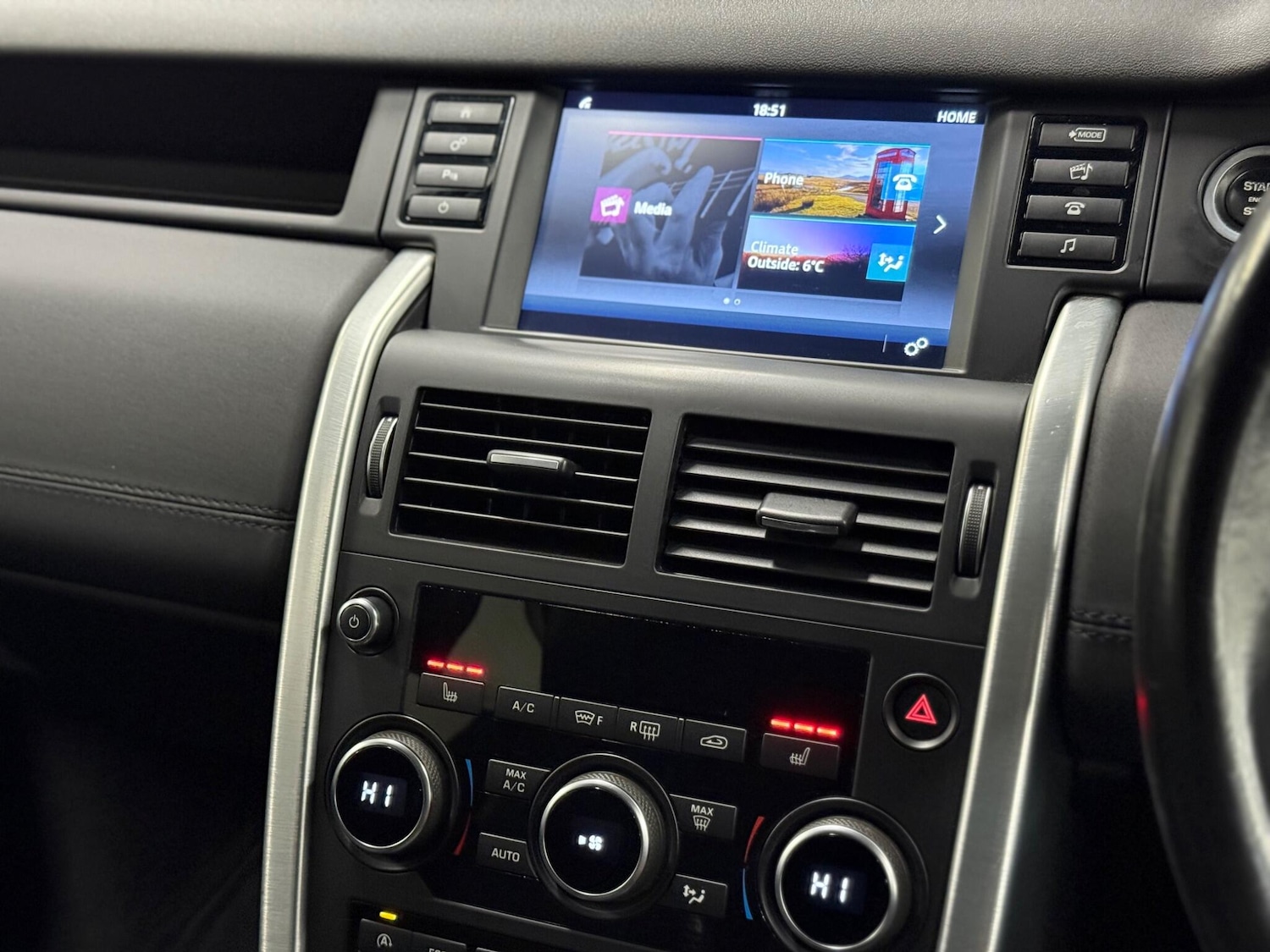 Used Land Rover Discovery Sport 2016 for sale - 77657871: Photo 12