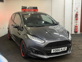 Used Ford Fiesta 2017 for sale - 78135932: Photo