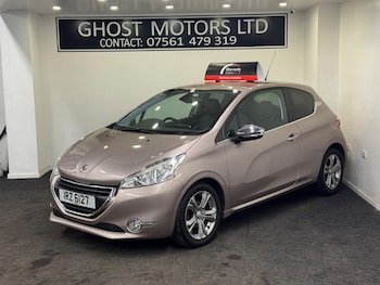 Used Peugeot 208 2014 for sale - 75954025: Photo