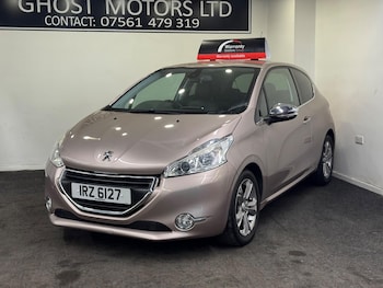 Used Peugeot 208 2014 for sale - 75954025: Photo