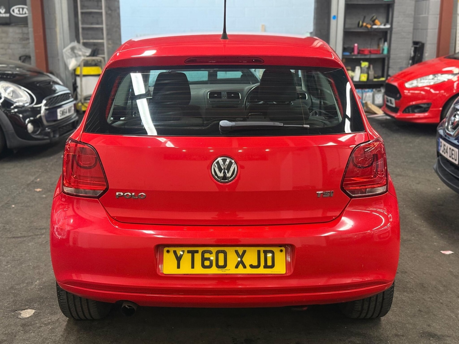 Used Volkswagen Polo 2010 for sale - 77970335: Photo 5