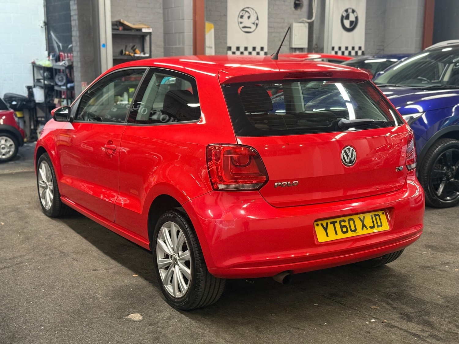 Used Volkswagen Polo 2010 for sale - 77970335: Photo 6