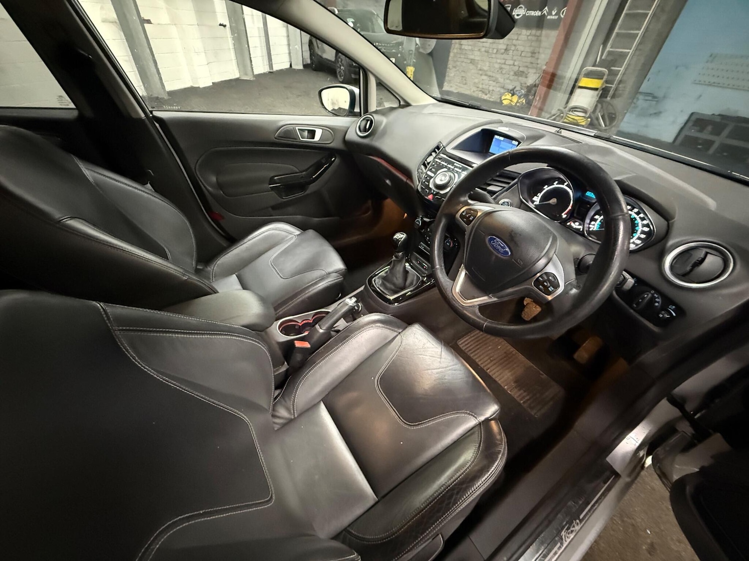 Used Ford Fiesta 2014 for sale - 77202674: Photo 9