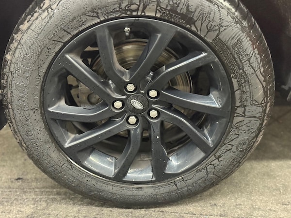 Used Land Rover Discovery Sport 2018 for sale - 76060777: Photo 8