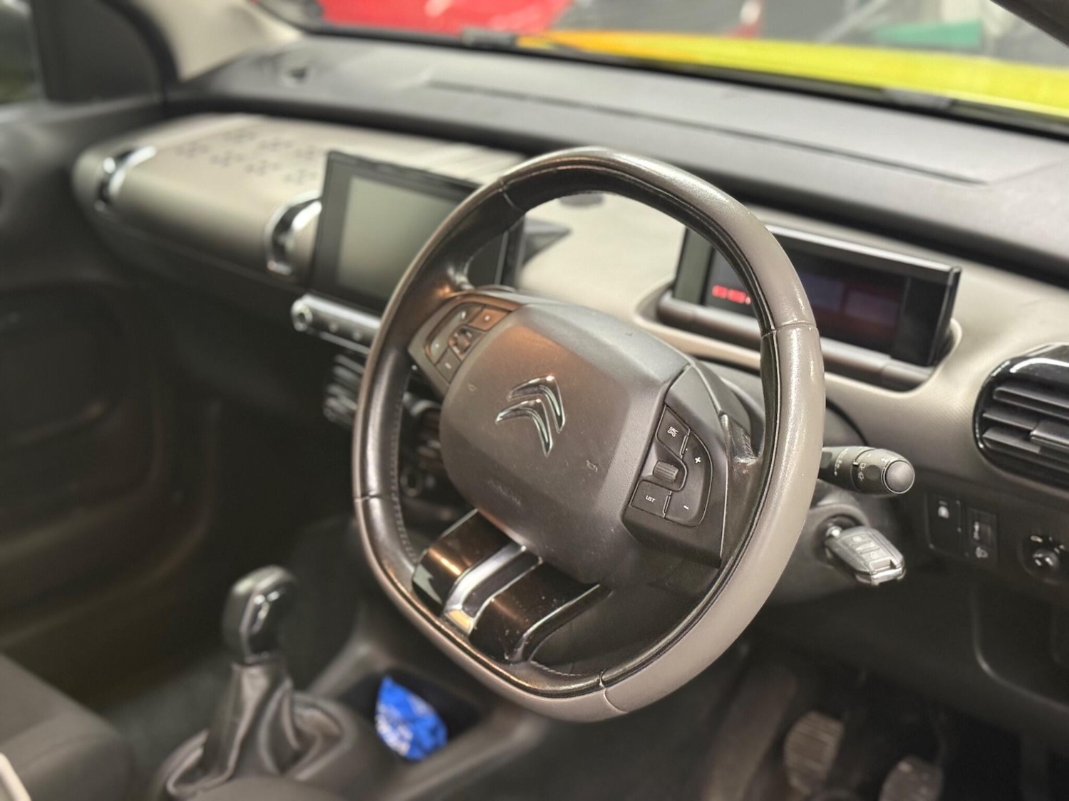 Used Citroen C4 Cactus 2014 for sale - 76607632: Photo 10