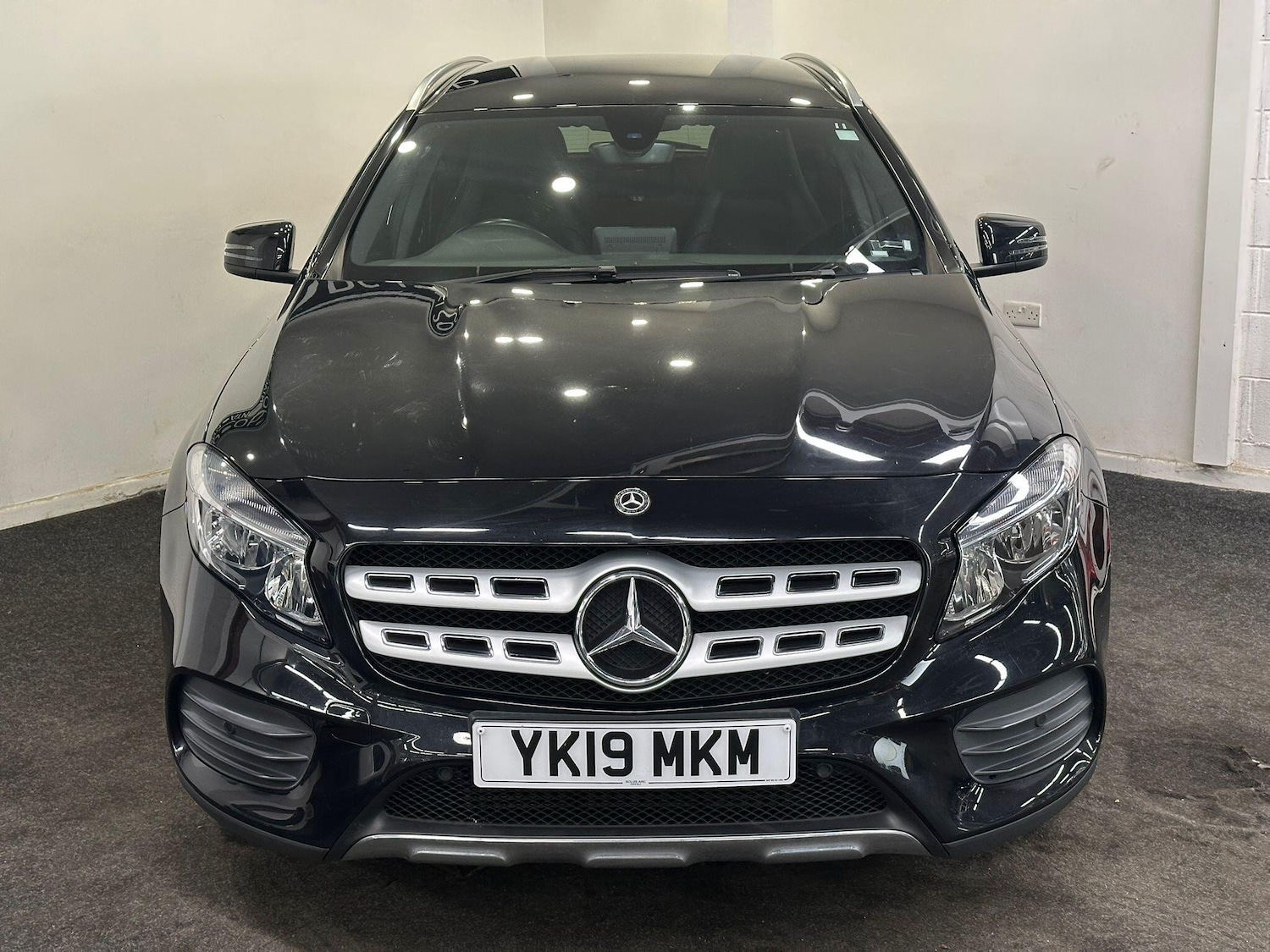 Used Mercedes-Benz GLA 2019 for sale - 76024730: Photo 2