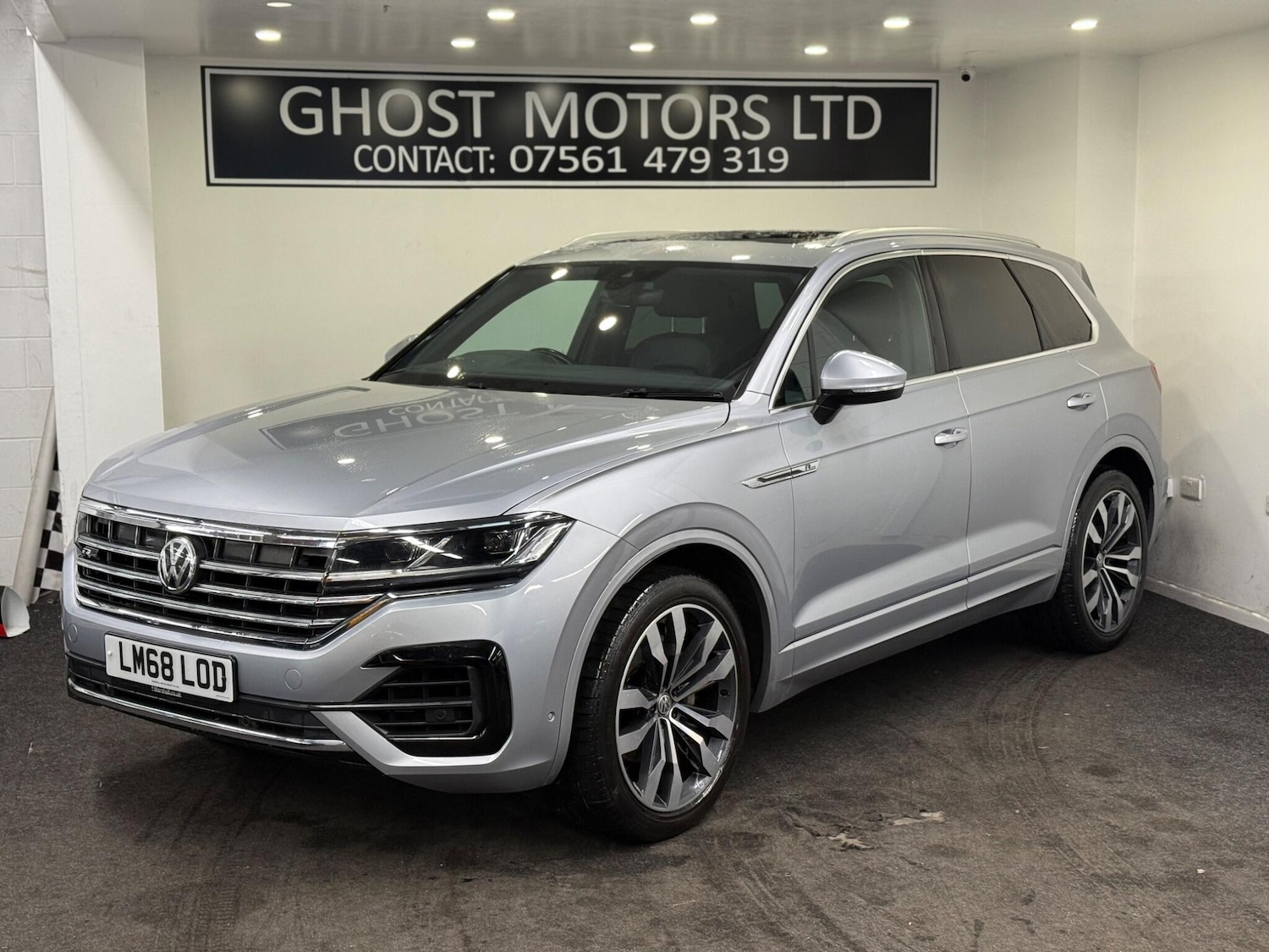 Used Volkswagen Touareg 2018 for sale - 78019961: Photo 2