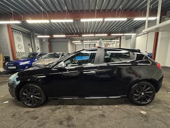 Used Alfa Romeo Giulietta 2011 for sale - 79712590: Photo