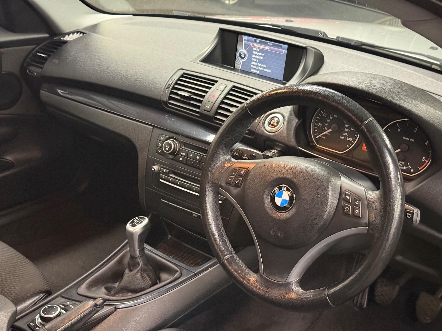 Used BMW 1 Series 2011 for sale - 76926267: Photo 10