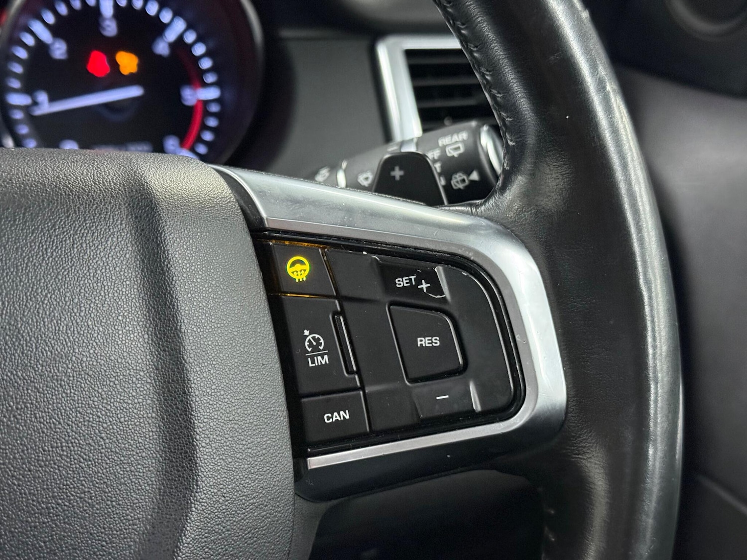 Used Land Rover Discovery Sport 2016 for sale - 77783717: Photo 13