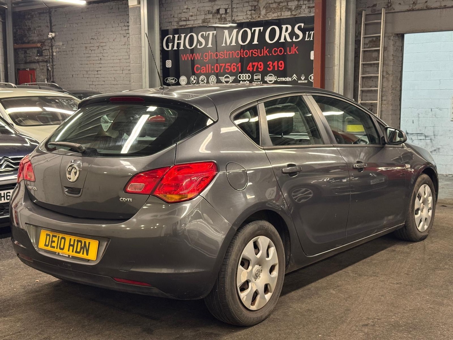 Used Vauxhall Astra 2010 for sale - 77564638: Photo 5
