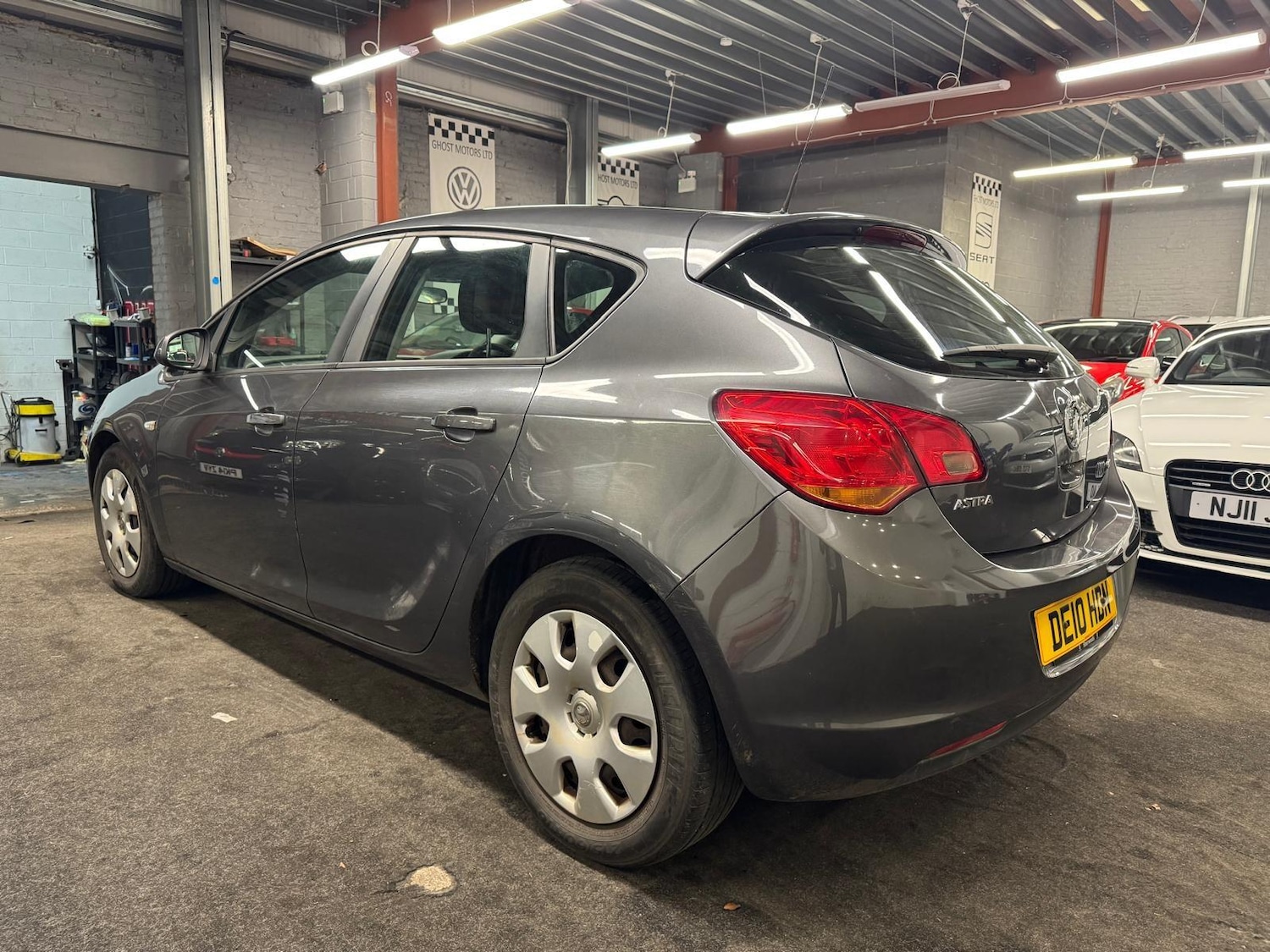 Used Vauxhall Astra 2010 for sale - 77564638: Photo 8