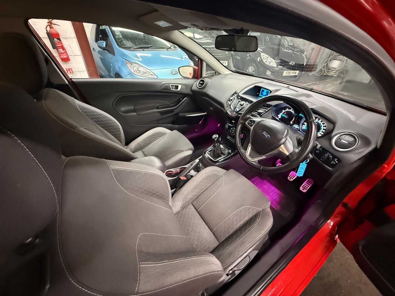 Used Ford Fiesta 2013 for sale - 76936608: Photo 8