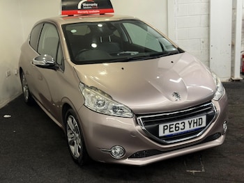 Used Peugeot 208 2013 for sale - 79026112: Photo