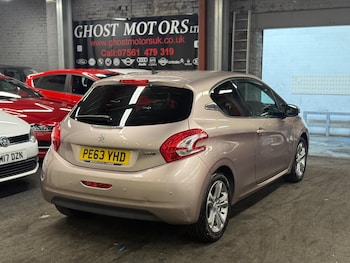 Used Peugeot 208 2013 for sale - 79026112: Photo