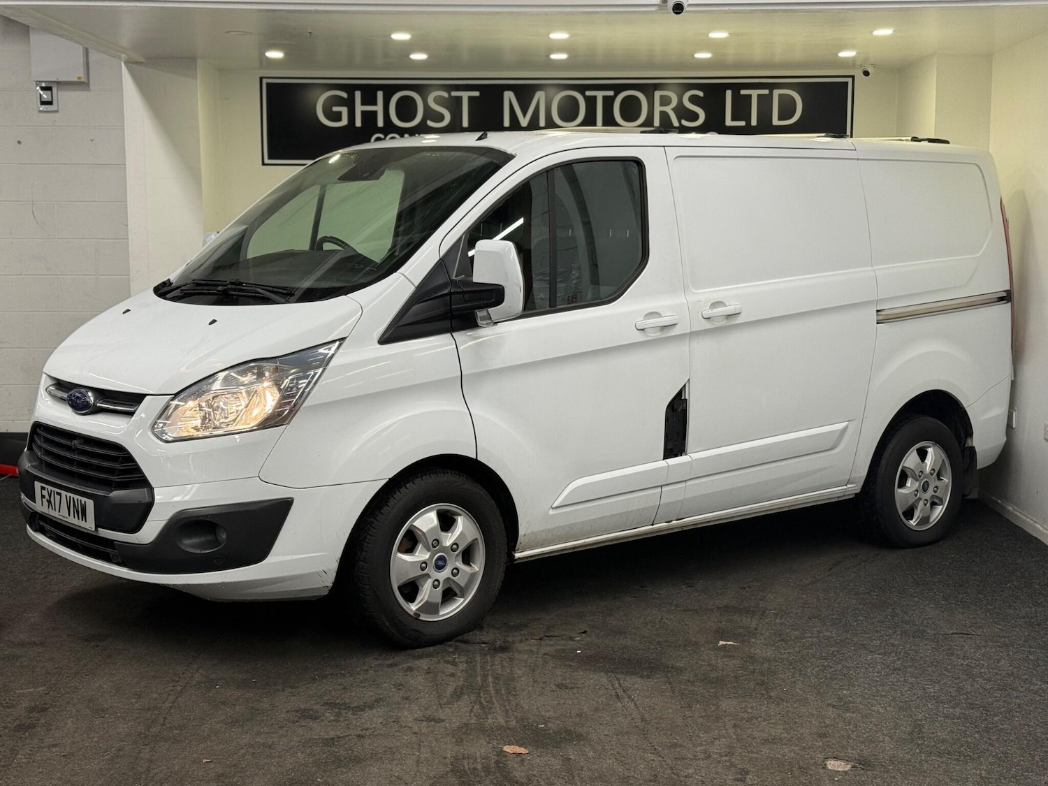 Used Ford Transit Custom 2017 for sale - 76742843: Photo 1
