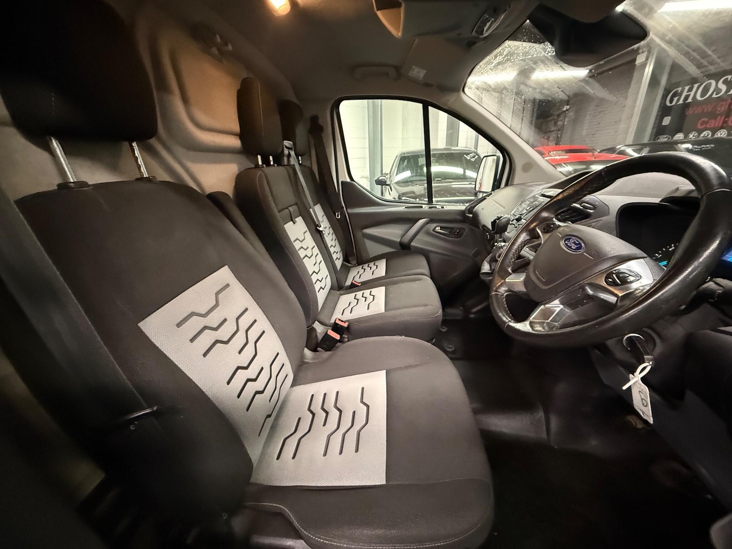 Used Ford Transit Custom 2017 for sale - 76742843: Photo 15