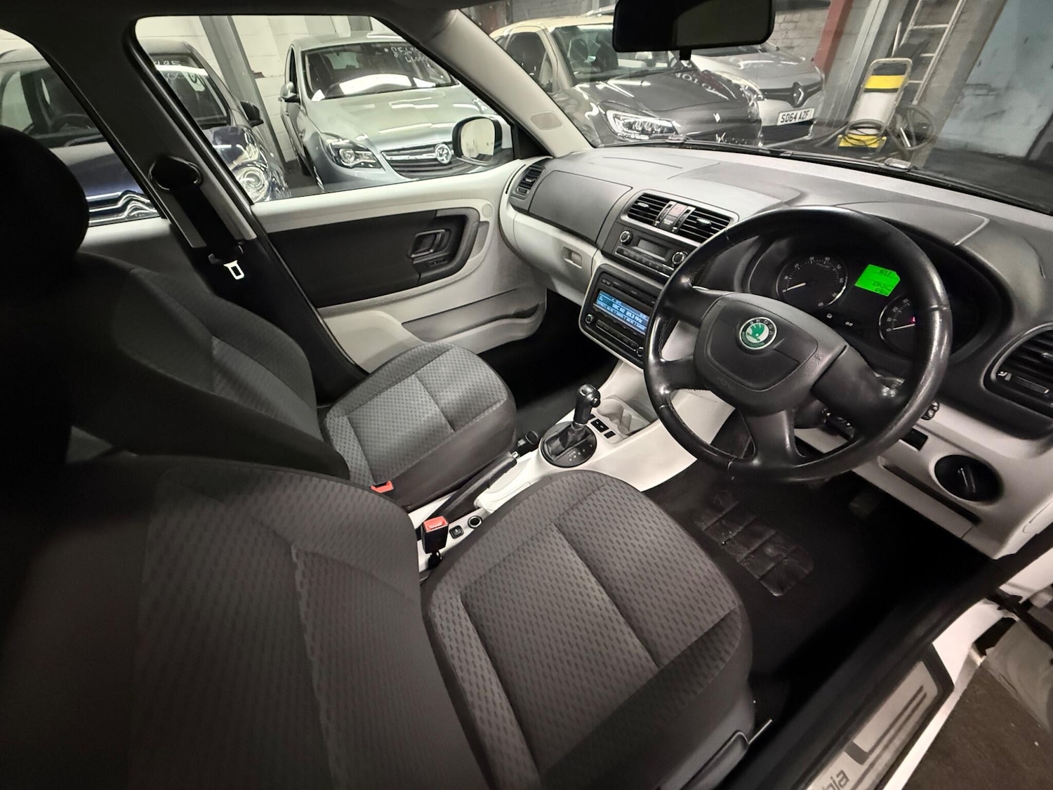 Used Skoda Fabia 2012 for sale - 77525035: Photo 10