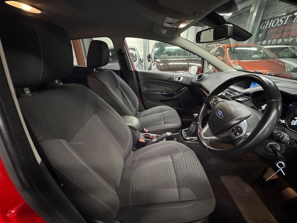 Used Ford Fiesta 2013 for sale - 76307673: Photo 9