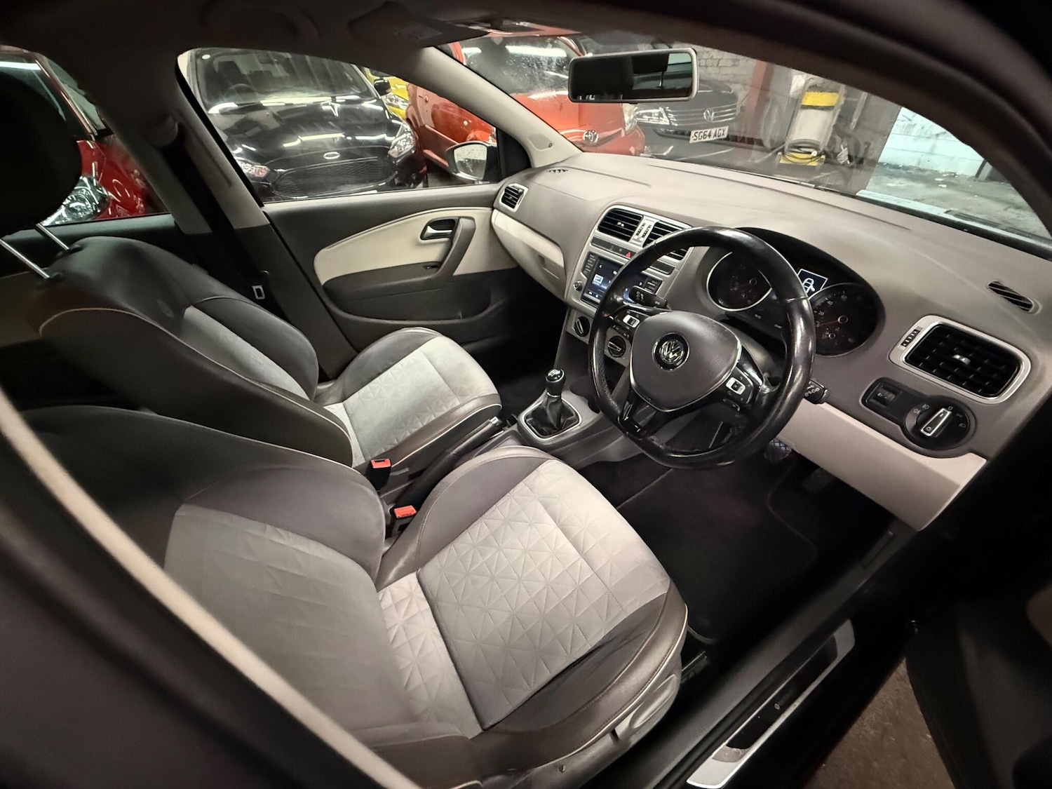 Used Volkswagen Polo for sale - 77704669: Photo 8