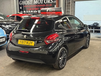 Used Peugeot 208 2017 for sale - 76619673: Photo