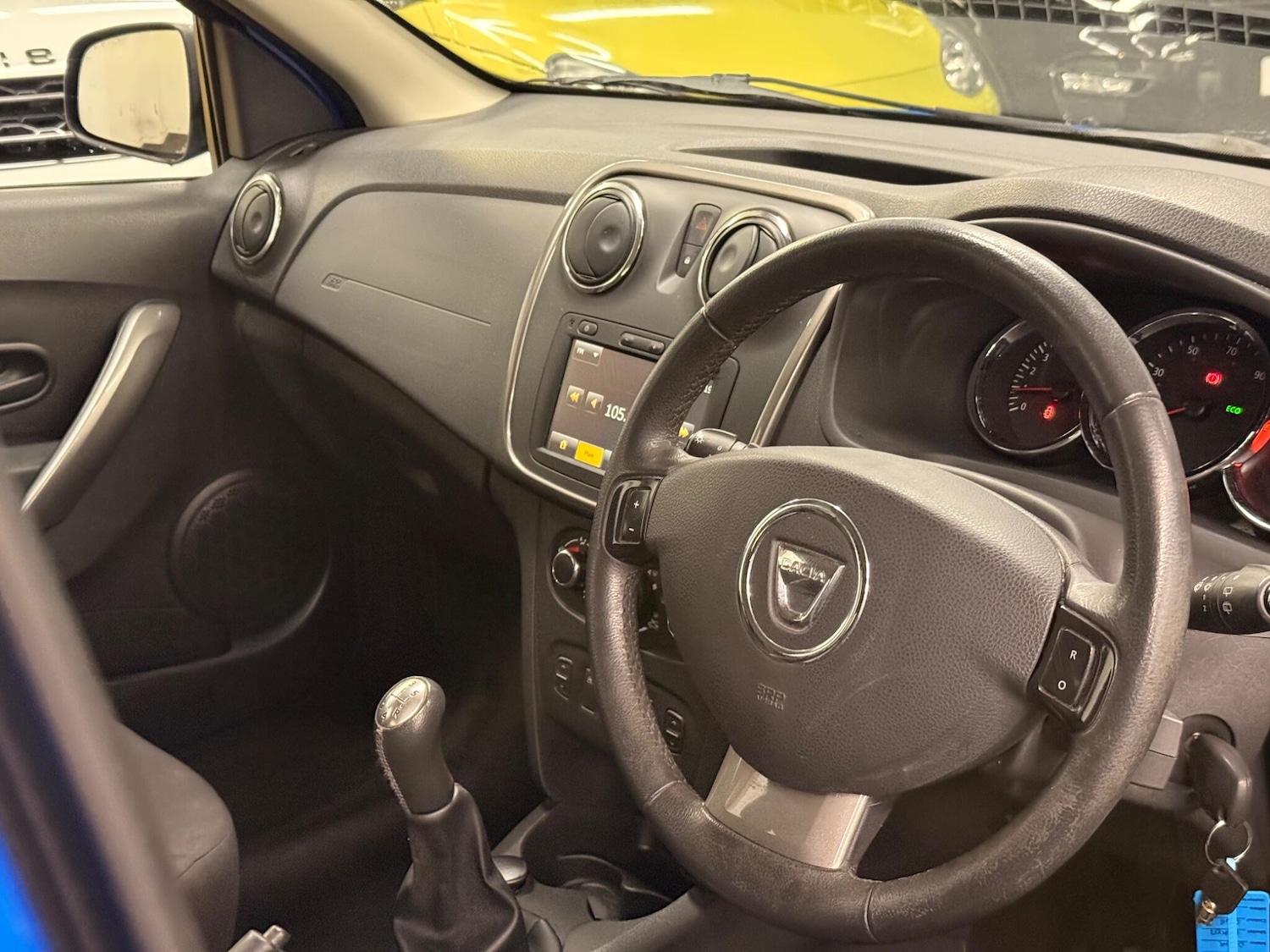 Used Dacia Sandero Stepway 2014 for sale - 77376925: Photo 11