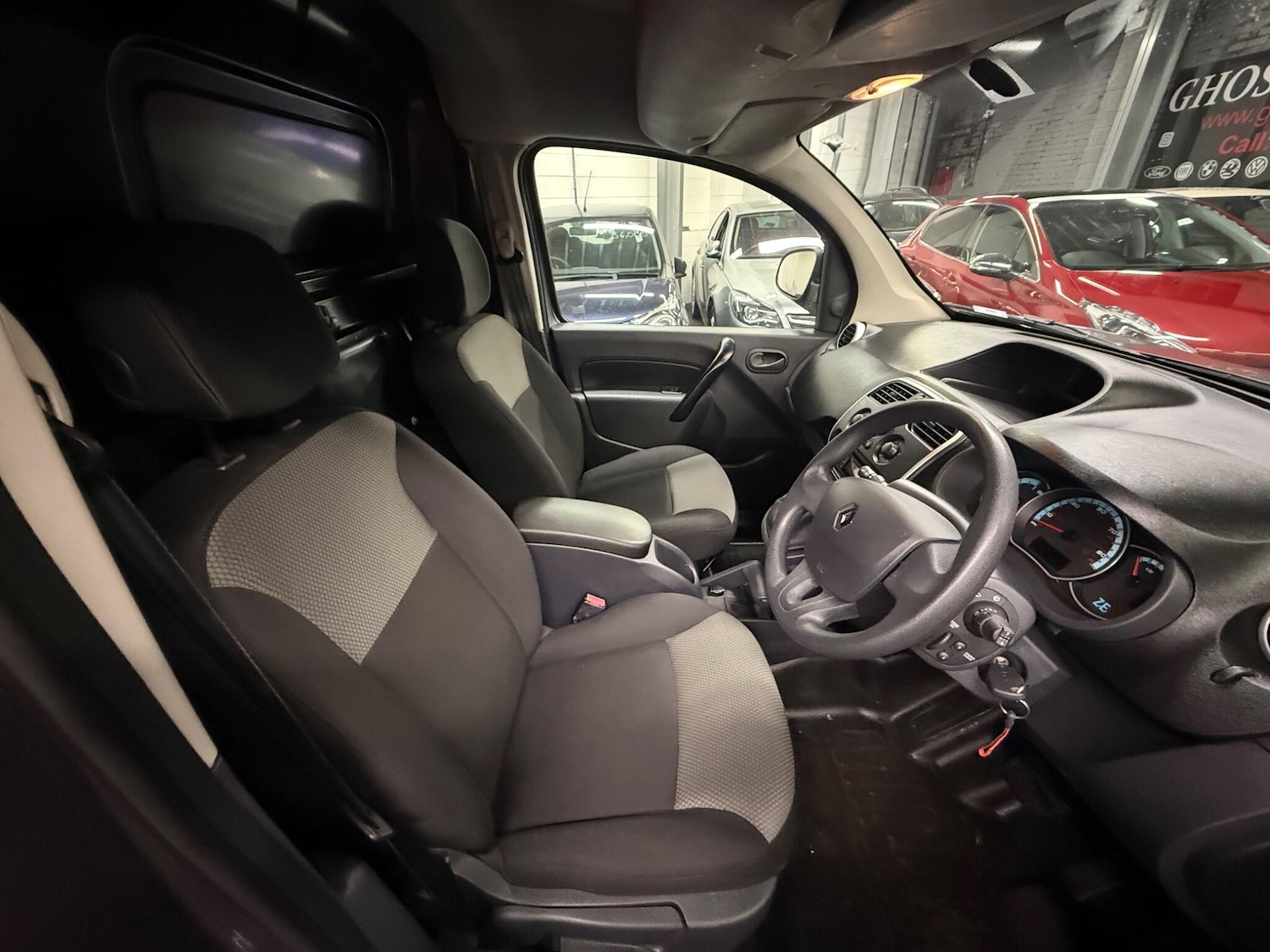 Used Renault Kangoo 2021 for sale - 77550351: Photo 10