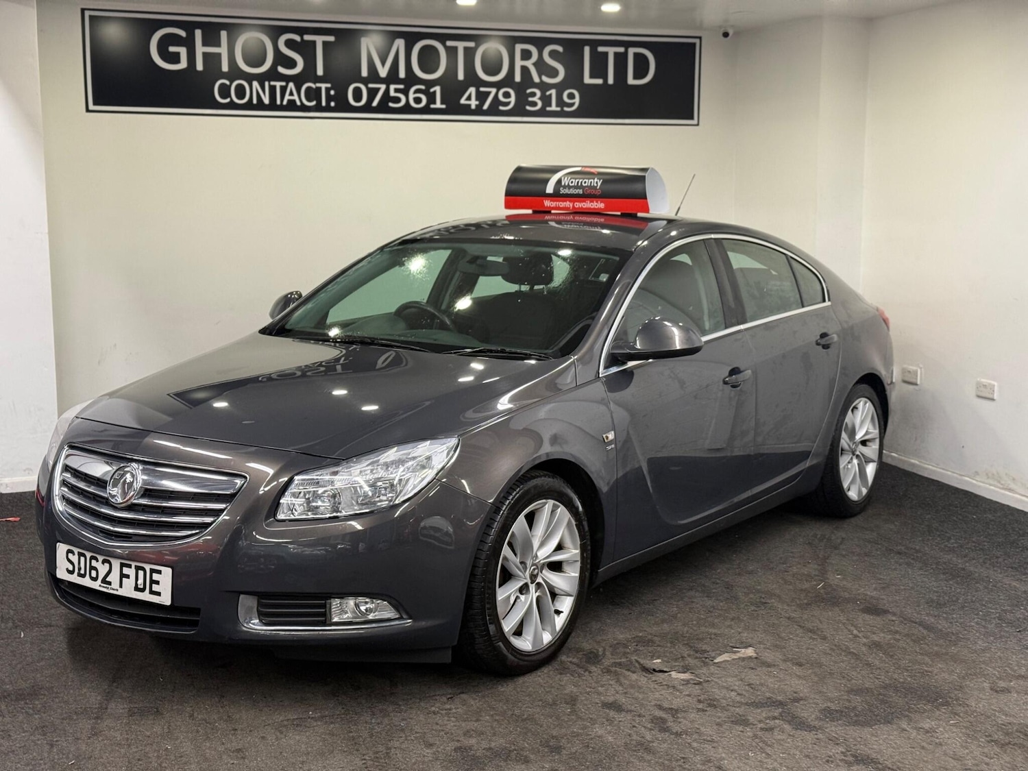 Used Vauxhall Insignia 2012 for sale - 77794323: Photo 2