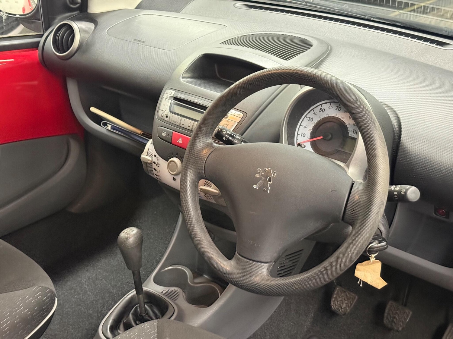 Used Peugeot 107 for sale - 77754130: Photo 10