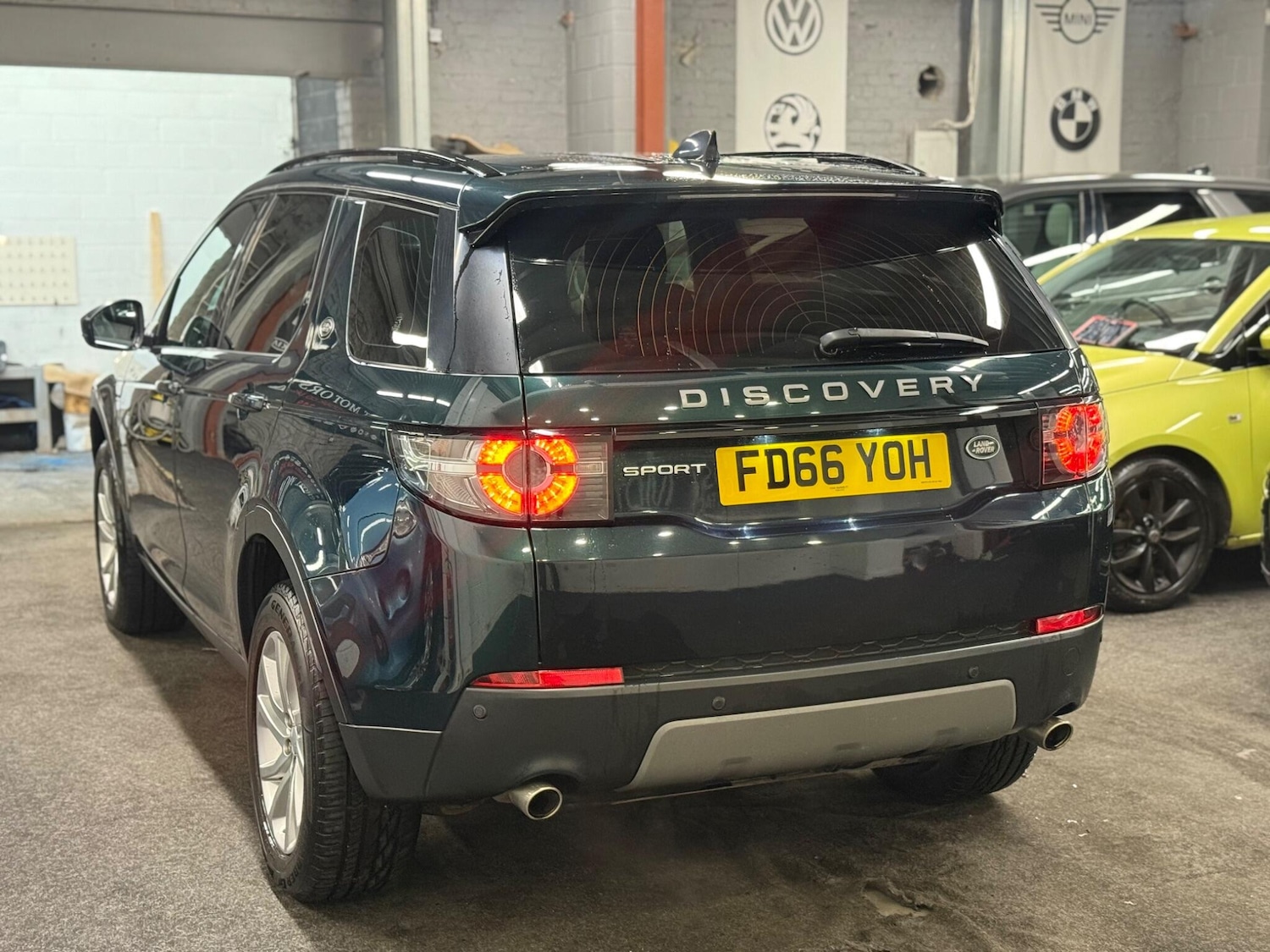 Used Land Rover Discovery Sport 2016 for sale - 76991022: Photo 6