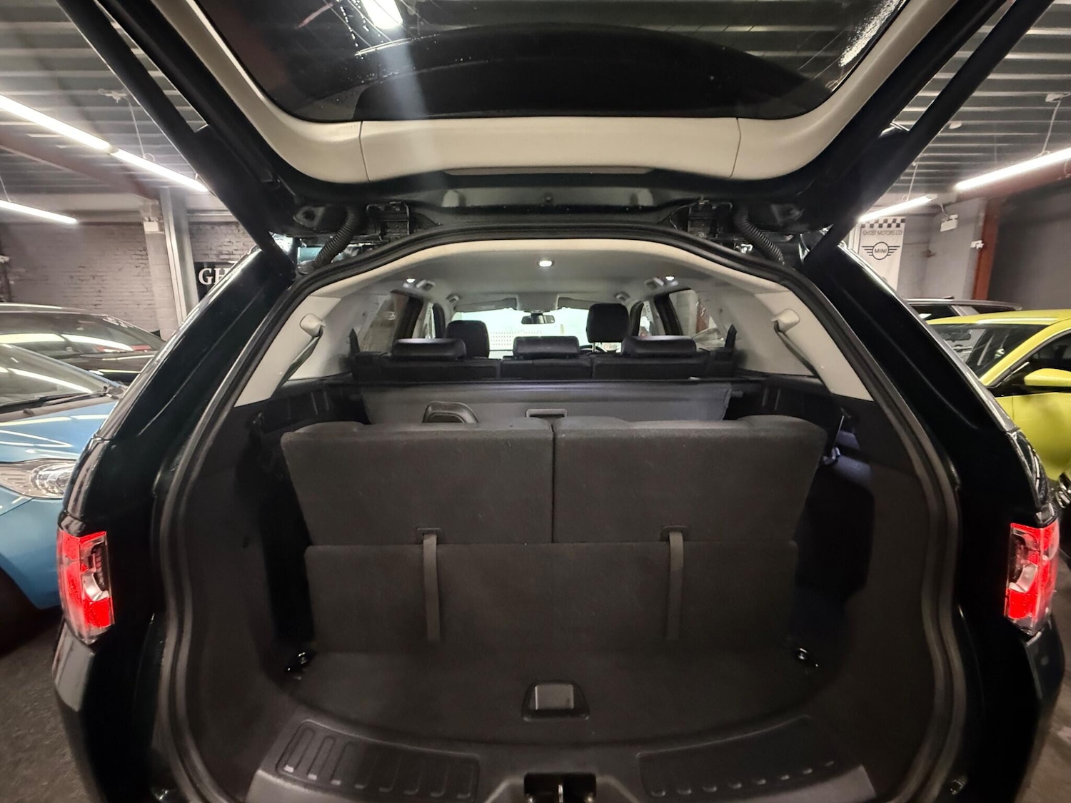 Used Land Rover Discovery Sport 2016 for sale - 76991022: Photo 7