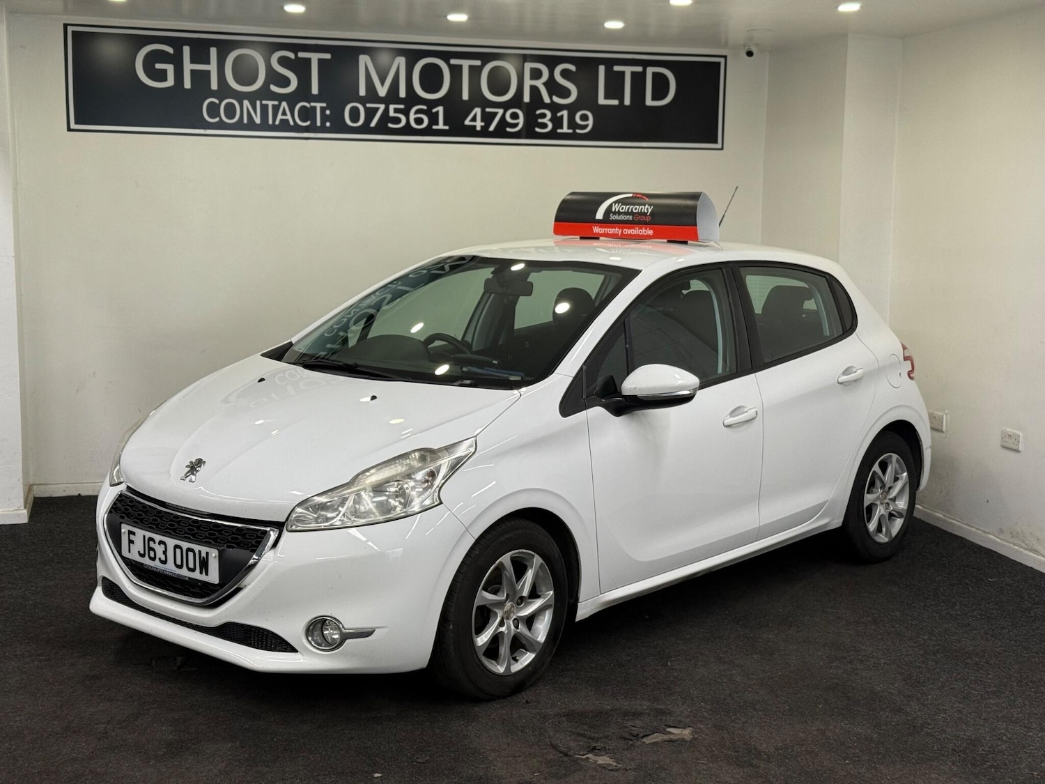 Used Peugeot 208 2013 for sale - 77670472: Photo 2