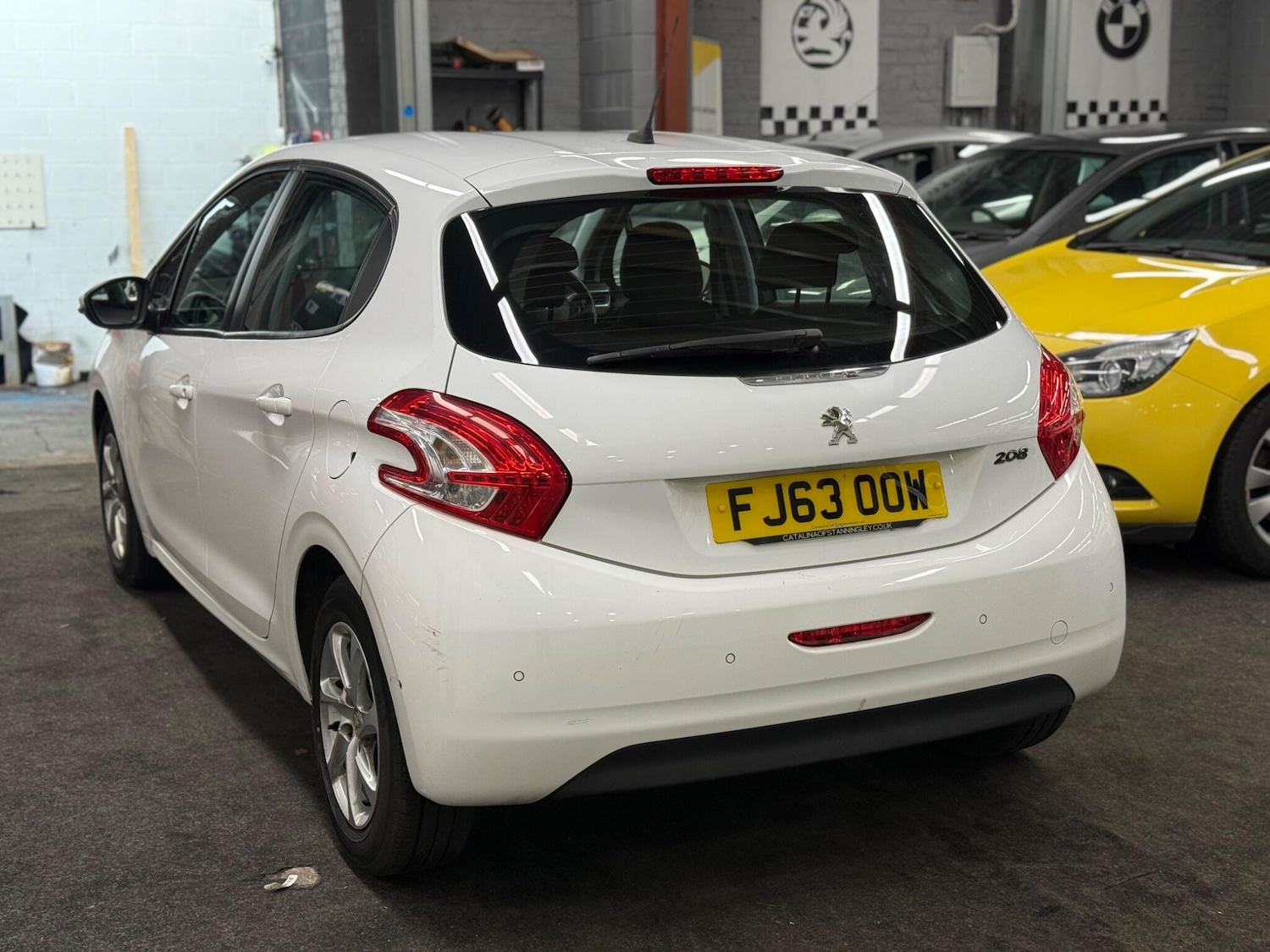Used Peugeot 208 2013 for sale - 77670472: Photo 6