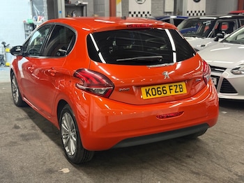 Used Peugeot 208 2017 for sale - 78999394: Photo